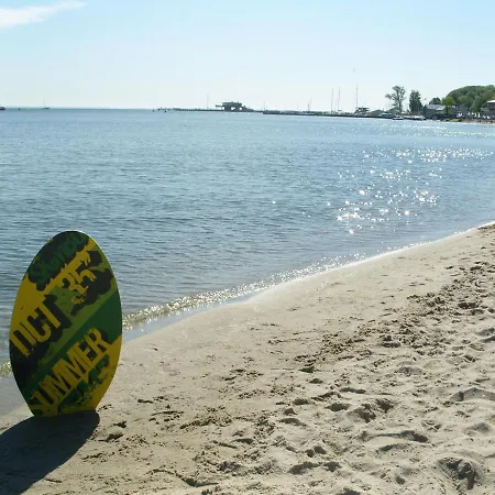 Katarina ホームステイ プツク