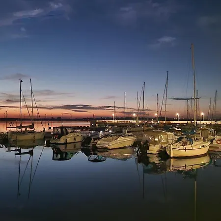 ホームステイ Katarina *