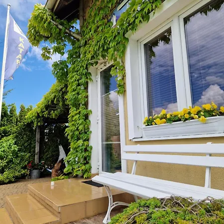 ホームステイ Katarina